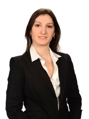 Nazlı Deniz Kol Garizzo